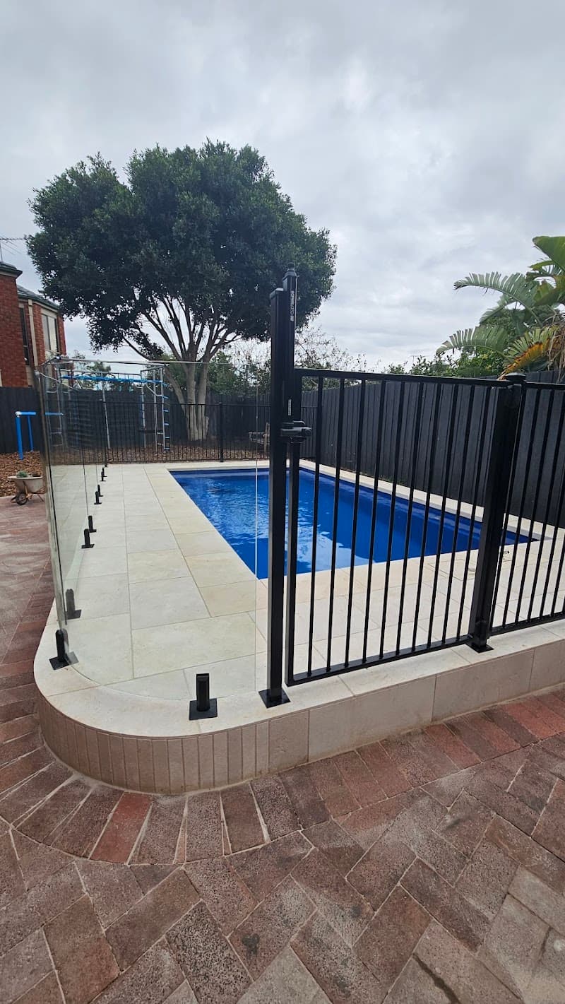 Tanzanite Pools pool builder work in Braeside