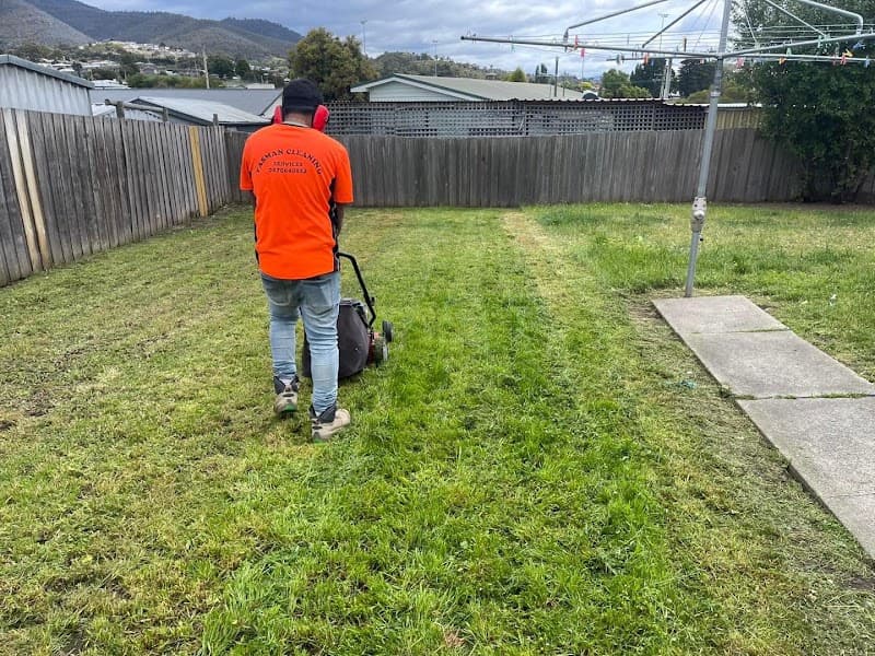 Tasman Cleaning Services, Hobart oven & bbq cleaning work in Glenorchy