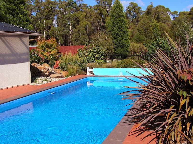 Tassie Pools & Spas pool builder work in Invermay