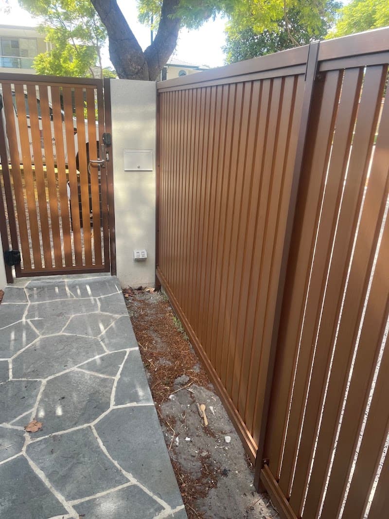 Team Work Fencing Contractors - Bunbury WA fencing work in Davenport