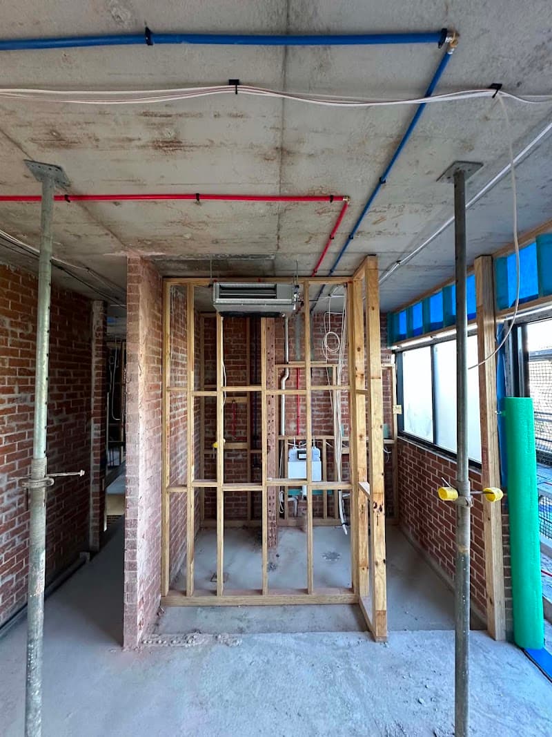 TECH AIR SOLUTIONS AND ELECTRICAL air conditioning work in Tuggerah