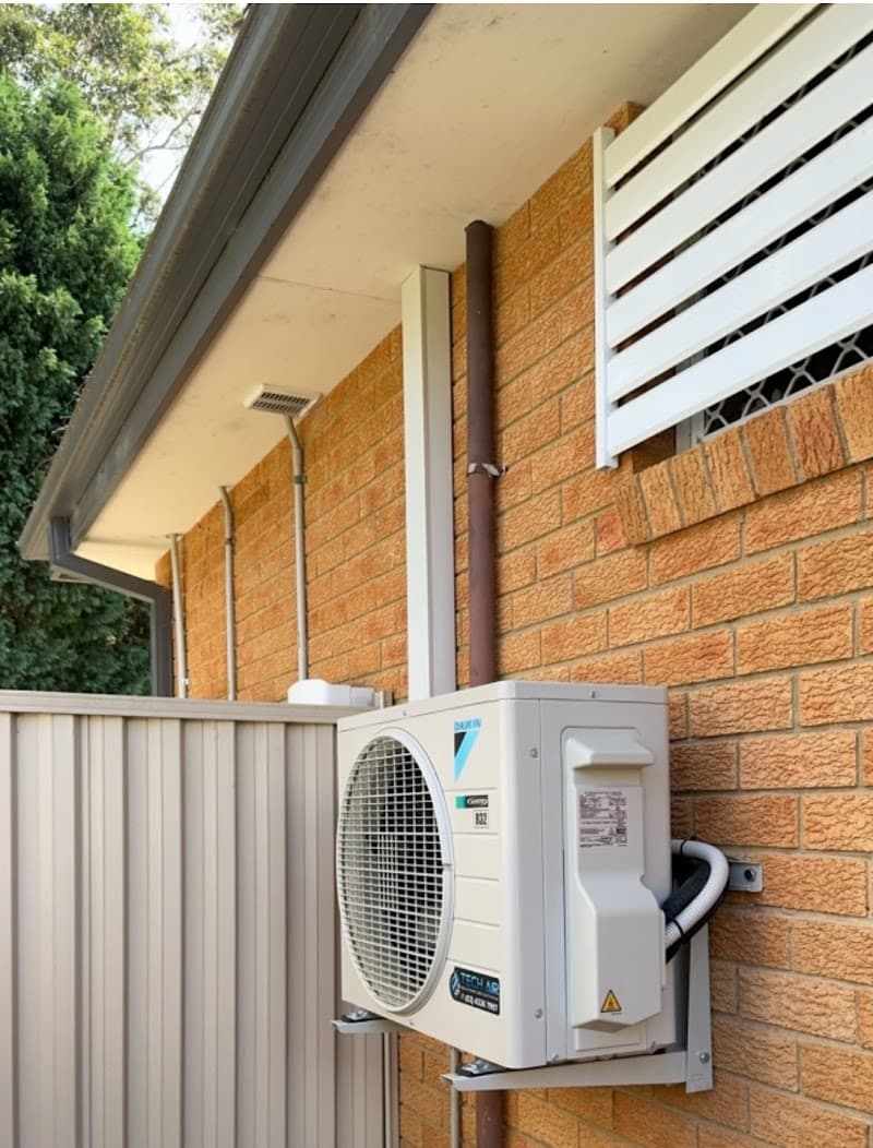 TECH AIR SOLUTIONS AND ELECTRICAL air conditioning work in Tuggerah