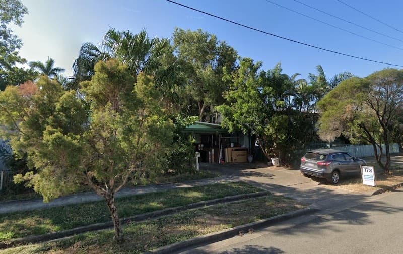 Television and Electronic Spare-Parts Centre appliance repair work in Currajong