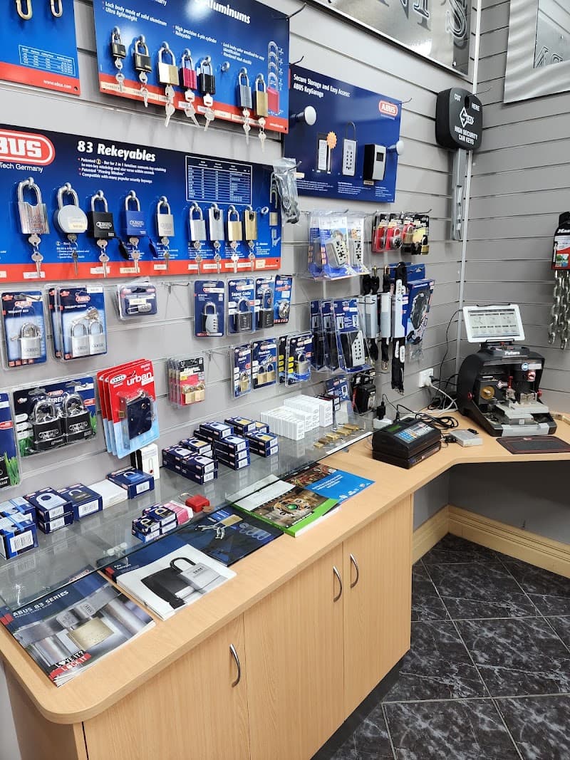 That's Yarni's locksmith work in Mount Gambier