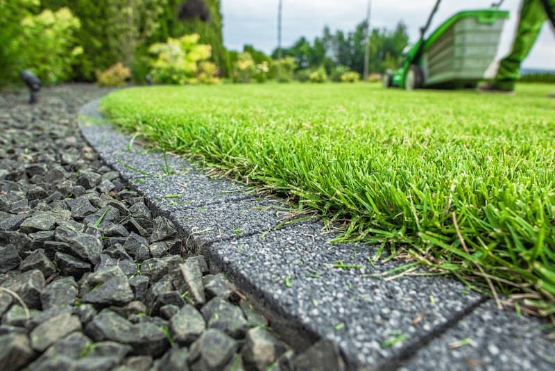 The Central Coast Lawn Mowing Group lawn care work in The Entrance