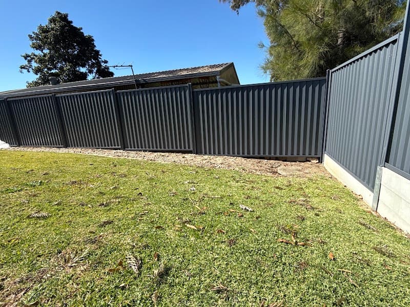 The Fenceinator fencing work in Cornubia