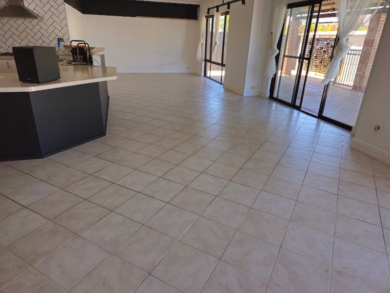 The Flying Carpet and Tile Cleaner carpet cleaning work in Wellard