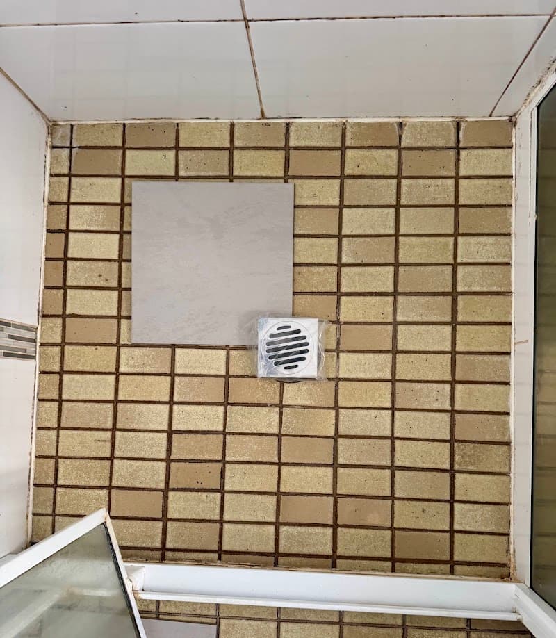 THE IPSWICH TILE SHED tiling work in Tivoli