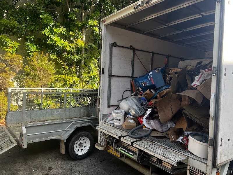 The Junk Removers & Pick Up Pros removalist work in Coffs Harbour