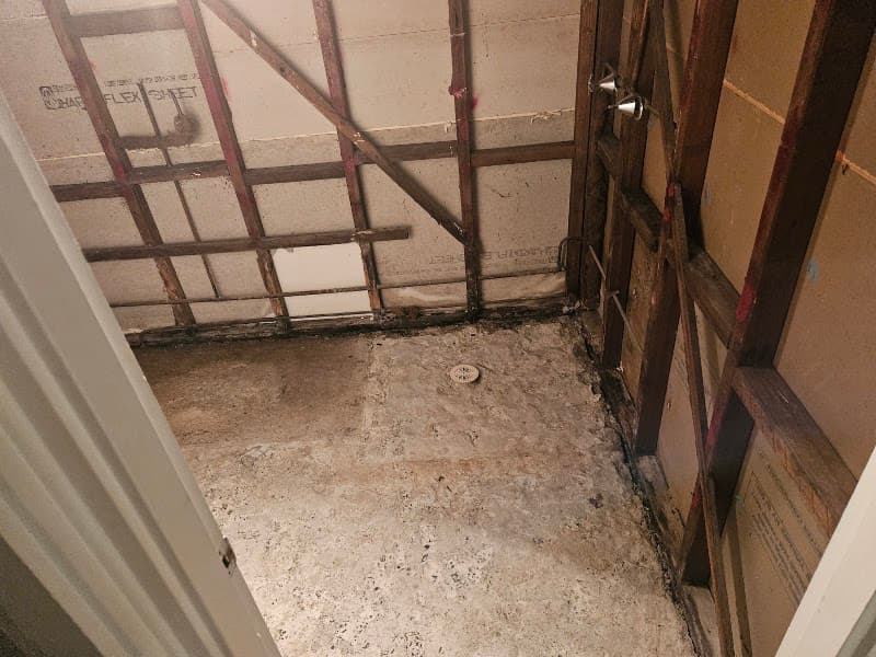The Strip Out Kings Group asbestos removal work in Kirrawee