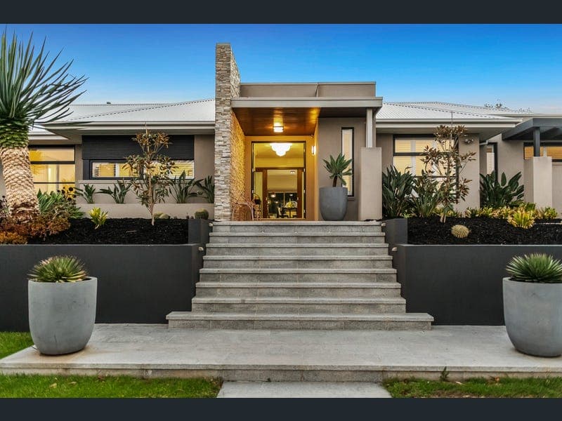 The Wright Decorators painter work in Frankston