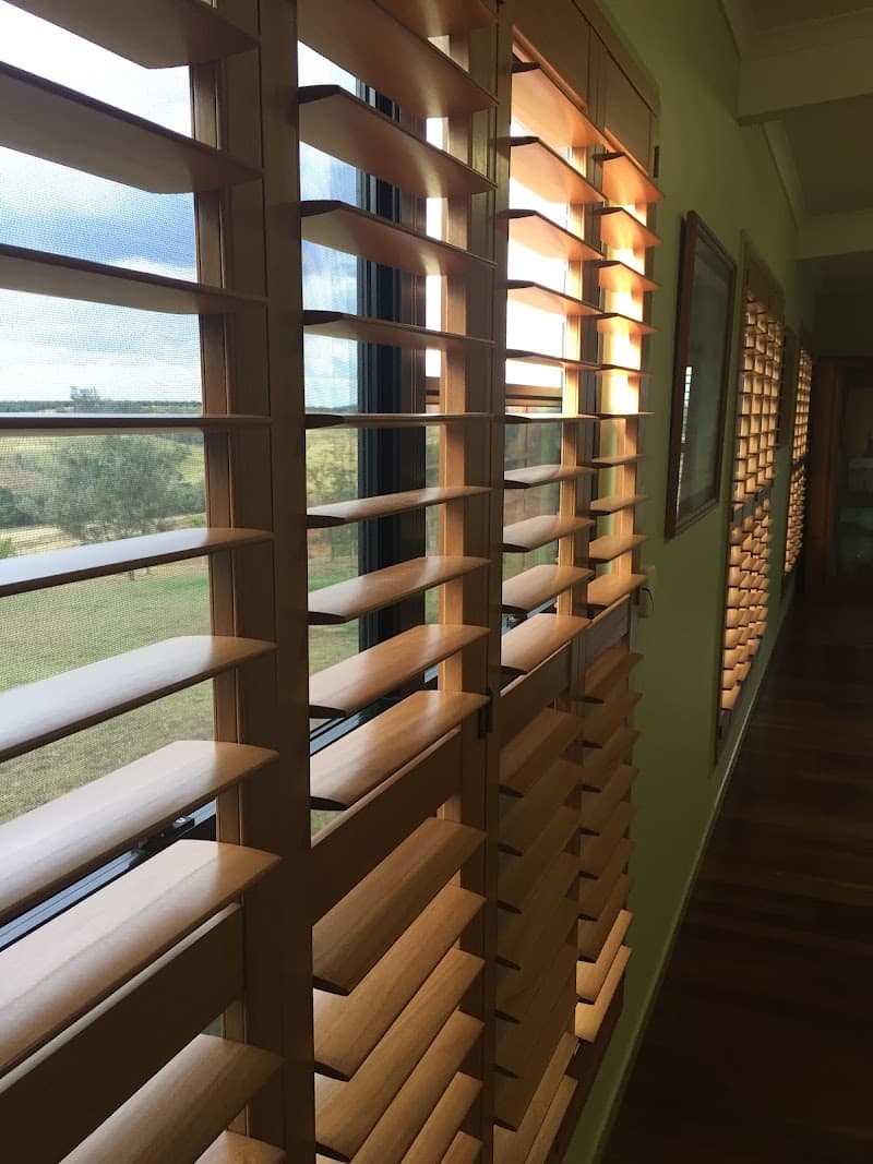 Think Blinds curtains & blinds work in Bundaberg East