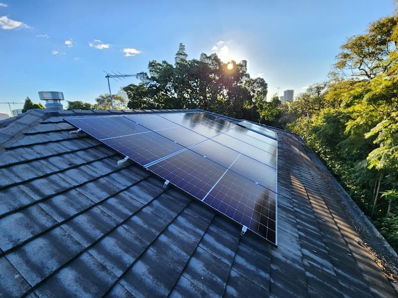 Think Renewable solar panel installation work in Surry Hills