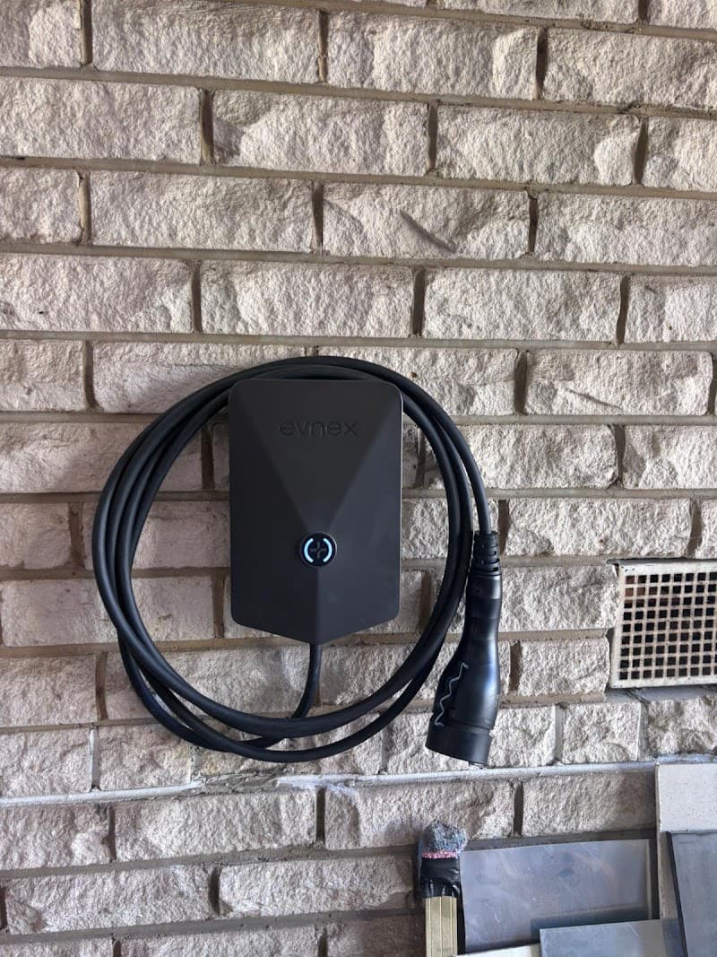 Thomas Group Electrical electrician work in Kilsyth