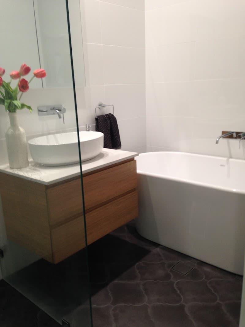 Tim Leighton Bathrooms bathroom renovation work in Cronulla