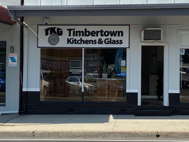 Timbertown Kitchens & Glass kitchen renovation work in Wauchope