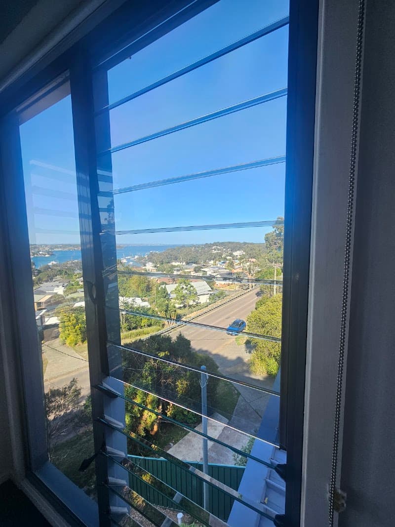 Tint A Car Lake Macquarie window tinting work in Cardiff