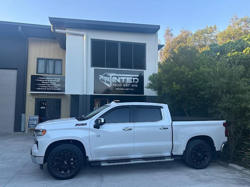 Tinted window tinting work in Maroochydore
