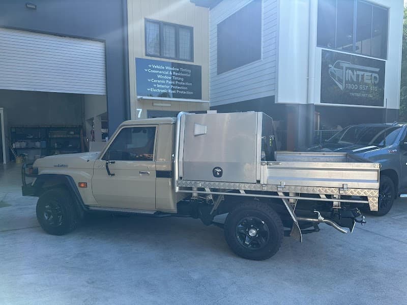 Tinted window tinting work in Maroochydore