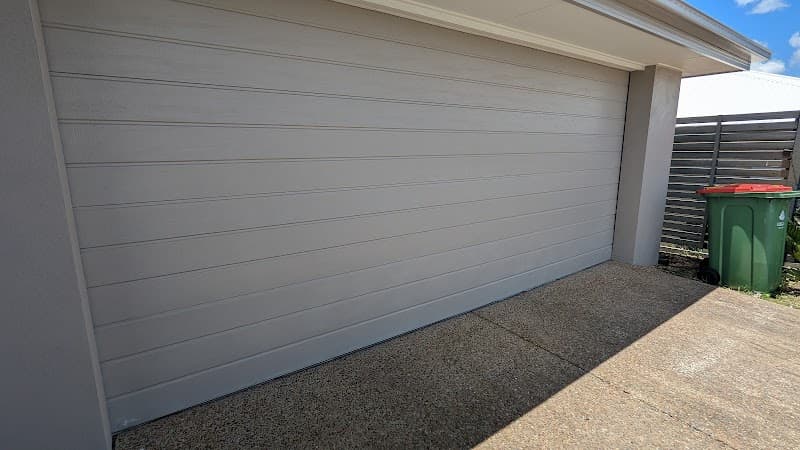 Titanium Garage Doors garage doors work in Kangaroo Point