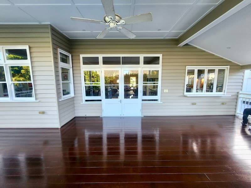 TK Painting & Decorating Pty Ltd painter work in Bracken Ridge