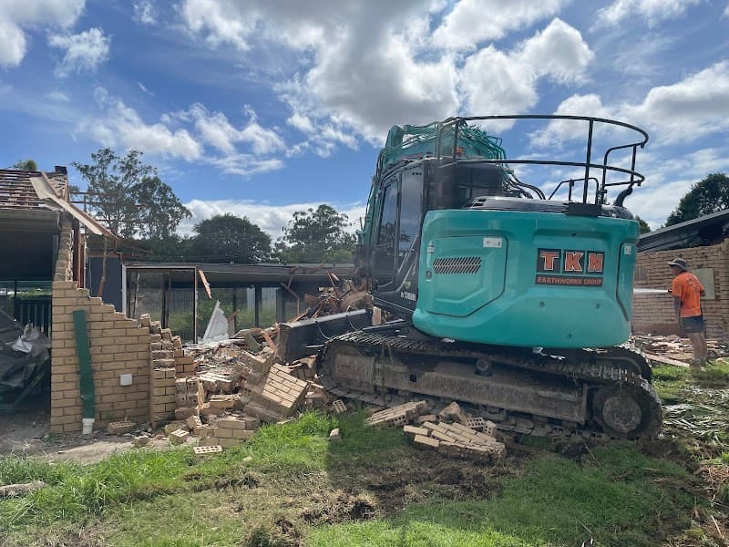 TKN Earthworks Group asbestos removal work in Merrimac