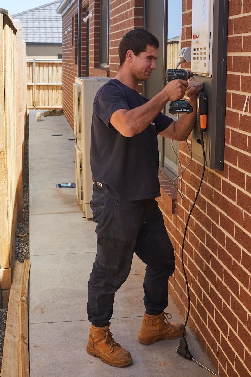 Too Hot To Handle Heating & Cooling air conditioning work in Geelong