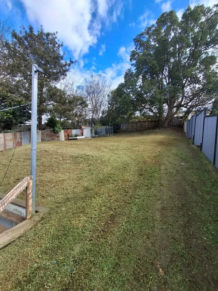 Toowoomba Lawn and Yard Care landscaping work in Glenvale
