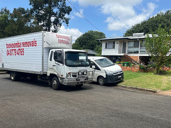 Toowoomba Removals removalist work in Newtown