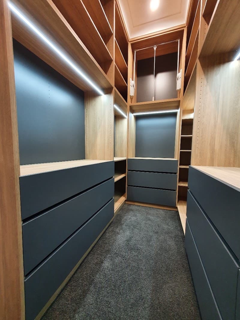 Top Shelf Joinery furniture assembly & tv mounting work in Wagga Wagga