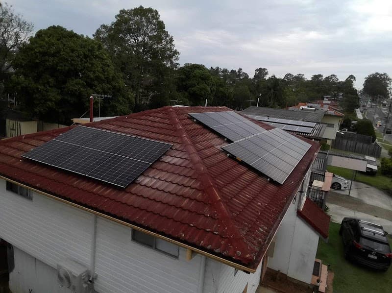 Top Value Solar solar panel installation work in Brisbane City