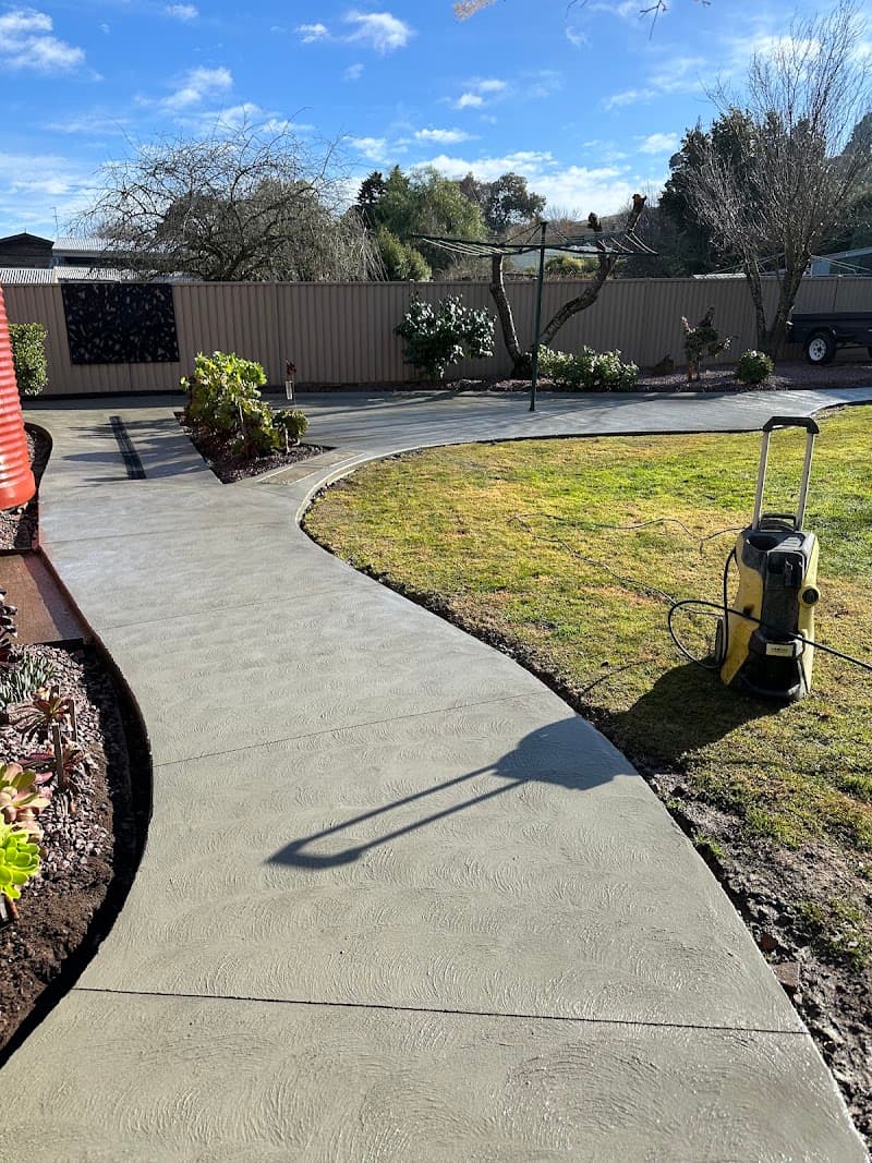 Topline Concrete group Ballarat concreting work in Lucas