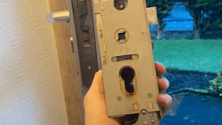TOSL Sydney aLocksmiths Service locksmith work in Sydney