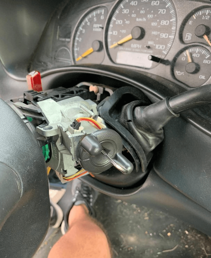 TOSL Sydney aLocksmiths Service locksmith work in Sydney