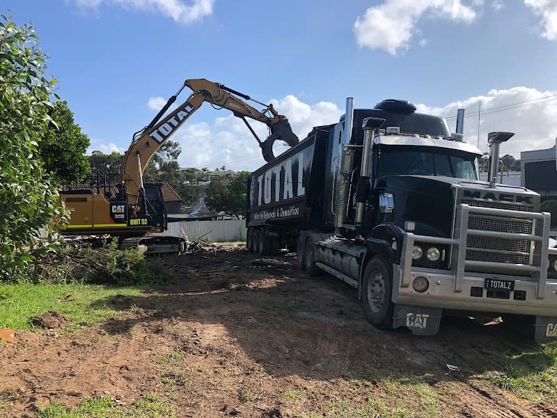 Total Asbestos Removal Brisbane asbestos removal work in Acacia Ridge