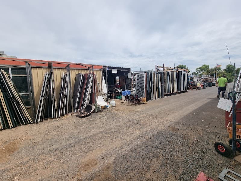 Total Salvage Bunbury demolition work in Davenport