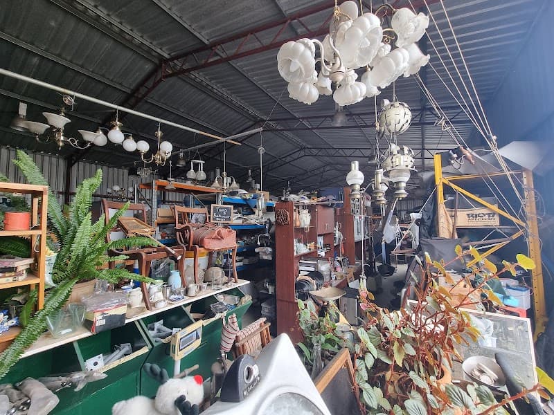 Total Salvage Bunbury demolition work in Davenport