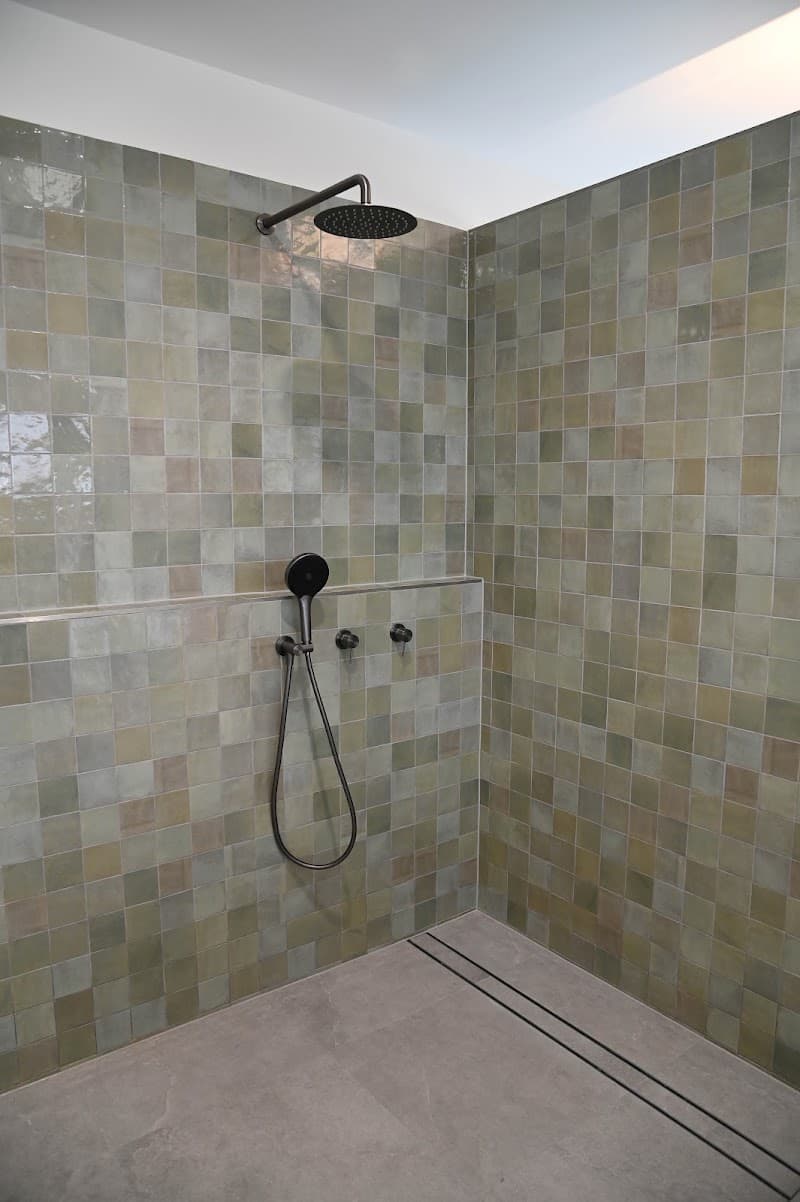 Townsend Constructions NQ bathroom renovation work in Hyde Park