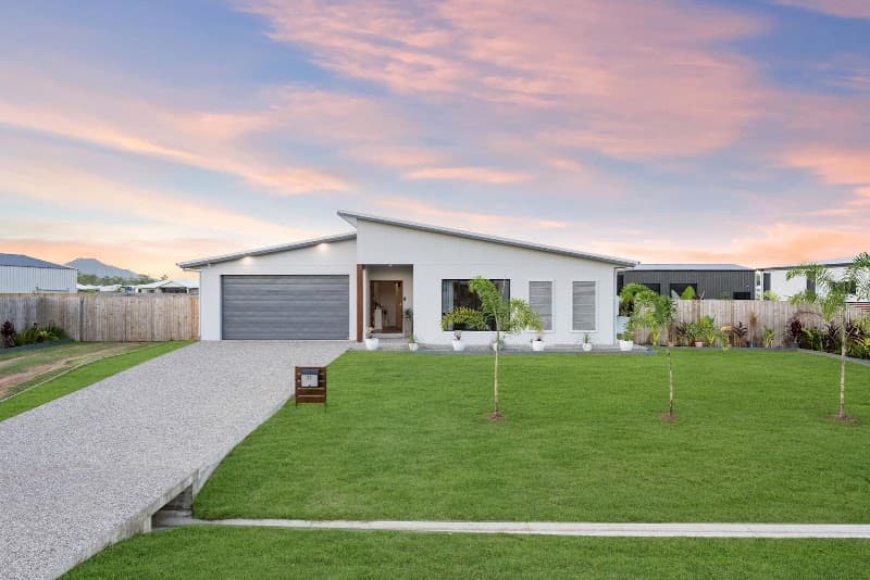 Townsville Building Repairs carpentry work in Kelso