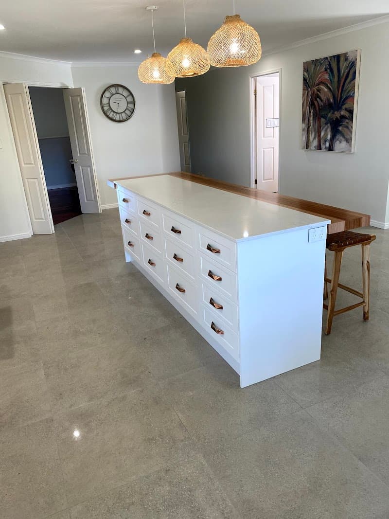 TREVS TILING tiling work in Shelly Beach