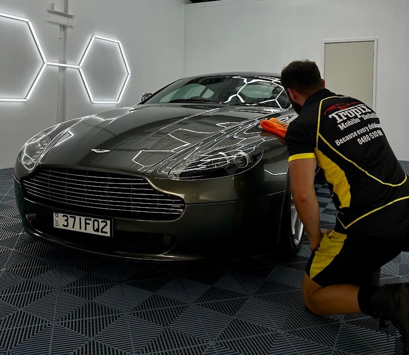 Tropix Mobile Detailing Cairns window tinting work in Portsmith
