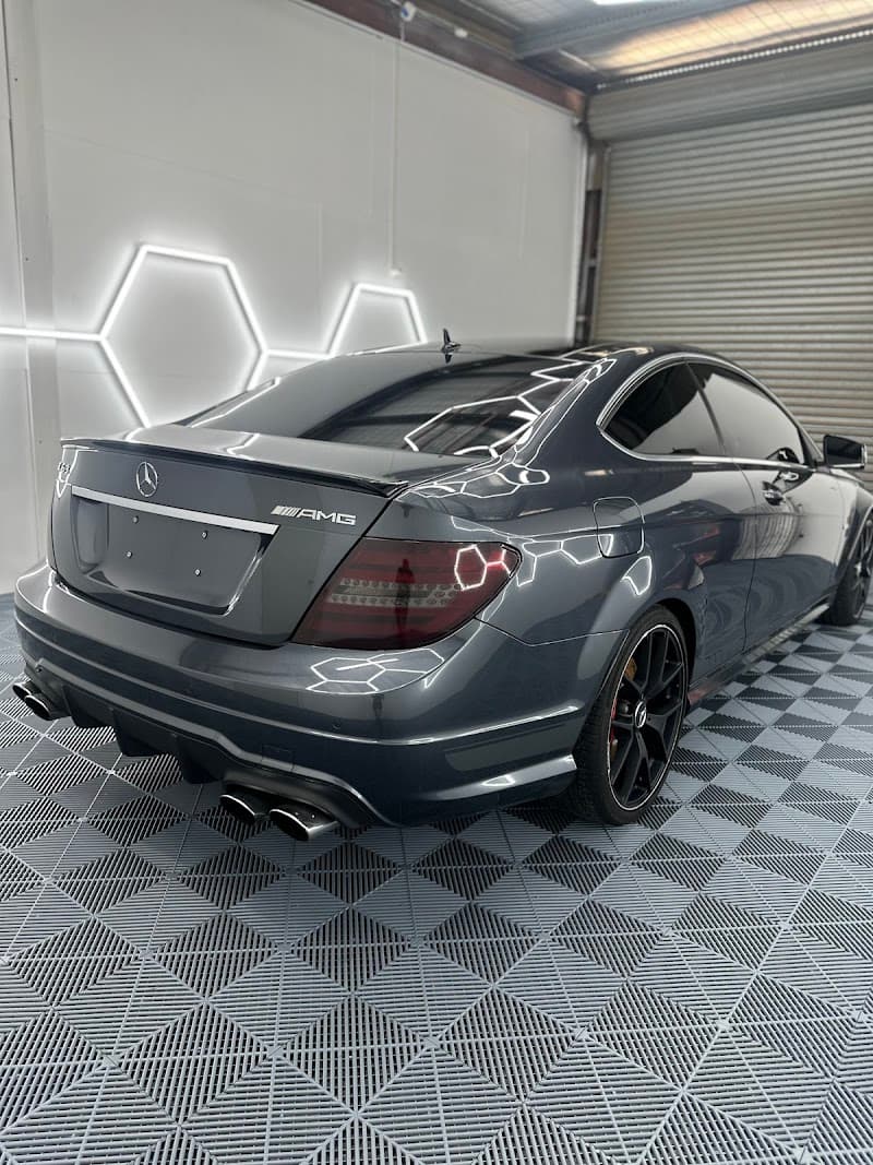 Tropix Mobile Detailing Cairns window tinting work in Portsmith