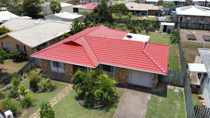 Trucoat roofing painter work in Pialba