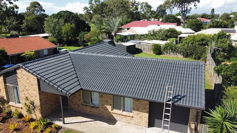 Trucoat roofing painter work in Pialba