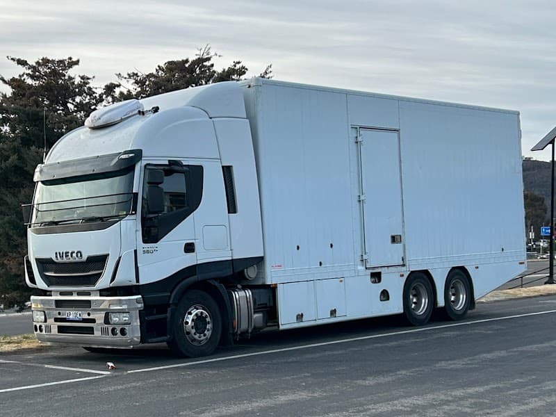 Tuggerah Removals removalist work in Tuggerah