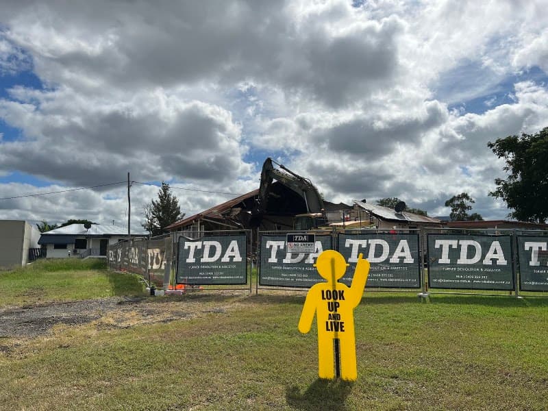 Turner Demolition & Asbestos asbestos removal work in Parkhurst