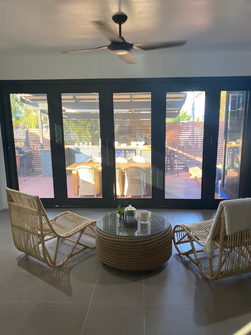 Twin Cities Glass & Aluminium glass & glazier work in Garbutt