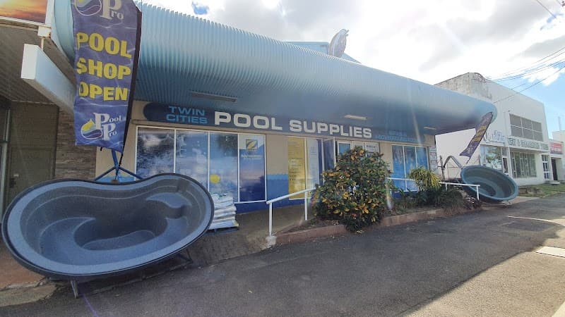 Twin Cities Pool Supplies pool maintenance work in West End