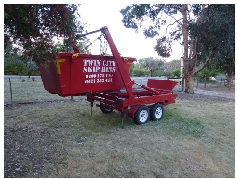 Twin City Skip Bins rubbish removal work in West Wodonga
