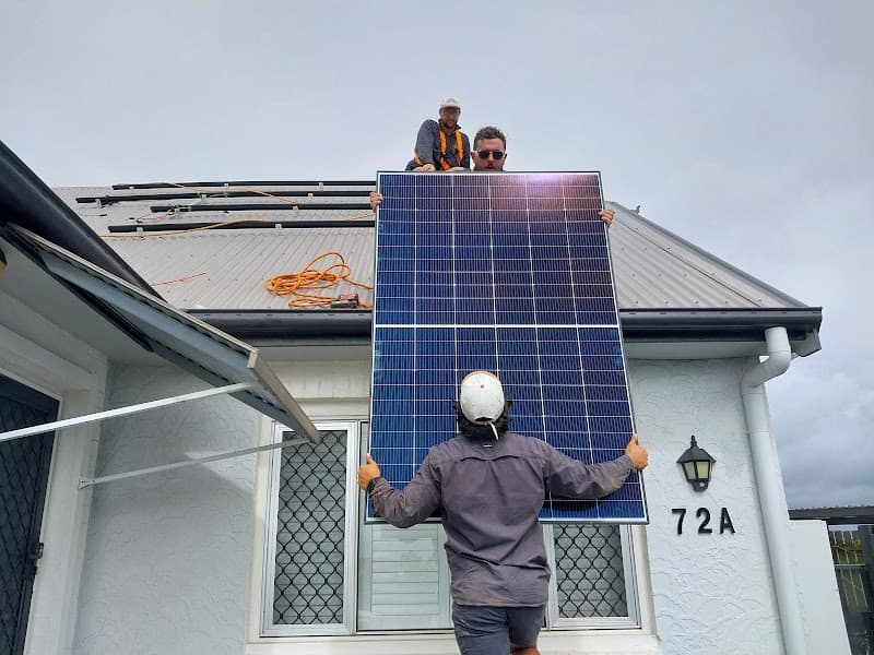 Twyford Solar & Electrical Bundaberg solar panel installation work in Kensington